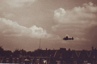 Lancaster Bommenwerpers boven den Haag