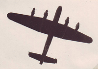 Lancaster Bommenwerpers boven den Haag