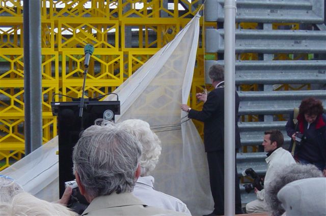 Unveiling the monument